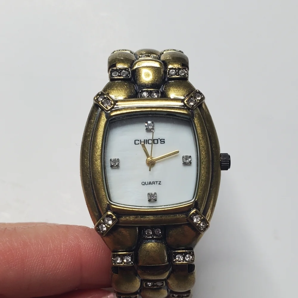Chico's || Gold Watch W/ Diamond Like Studs